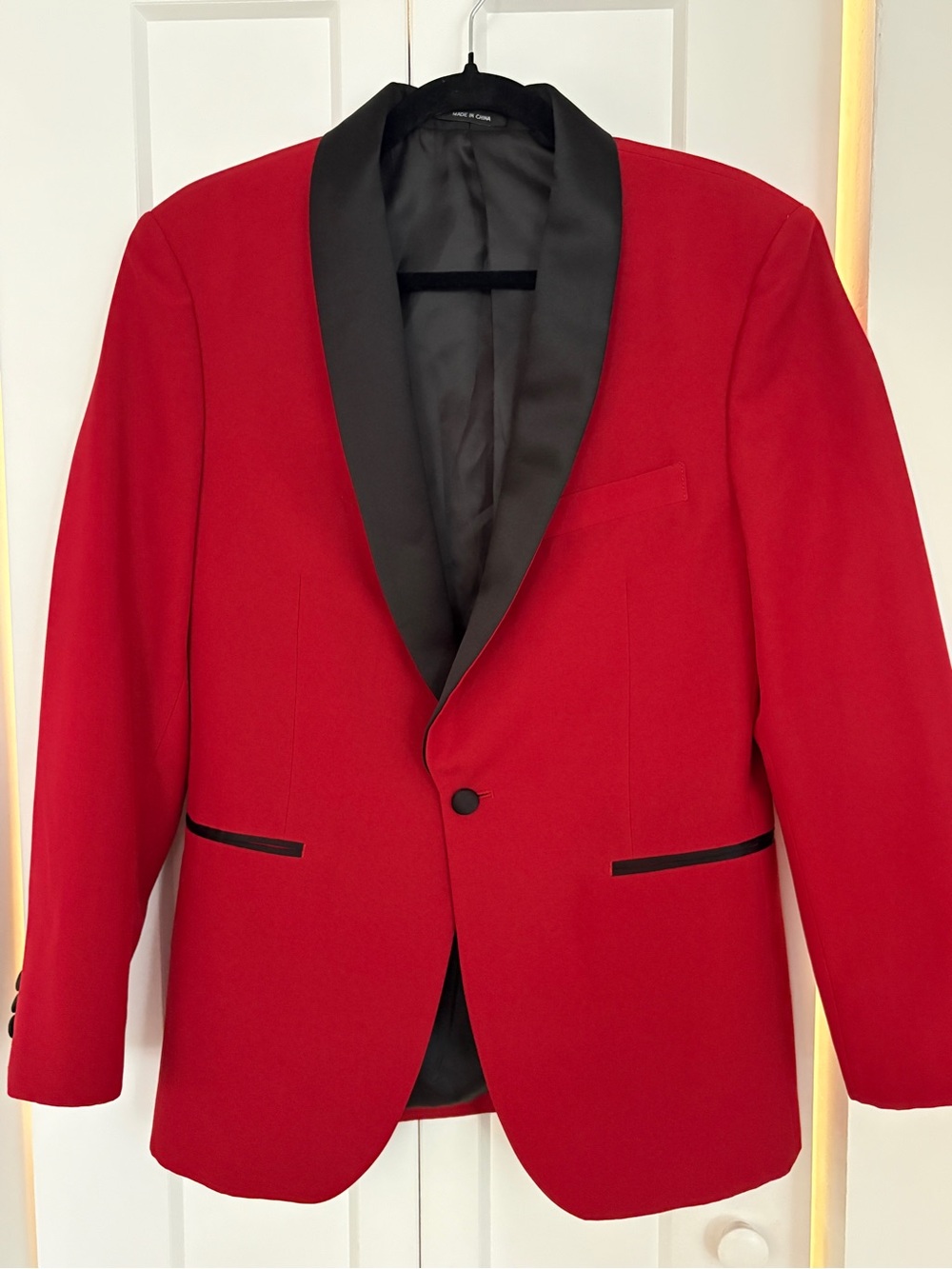 Red Shawl Collar Tuxedo Blazer with Black Trim
